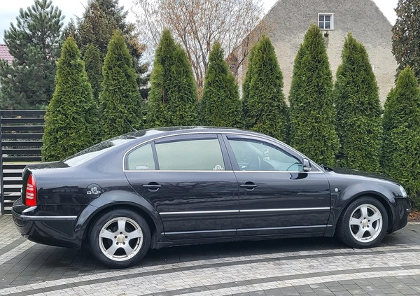 Skoda Superb cena 12900 przebieg: 225000, rok produkcji 2007 z Łęknica małe 232